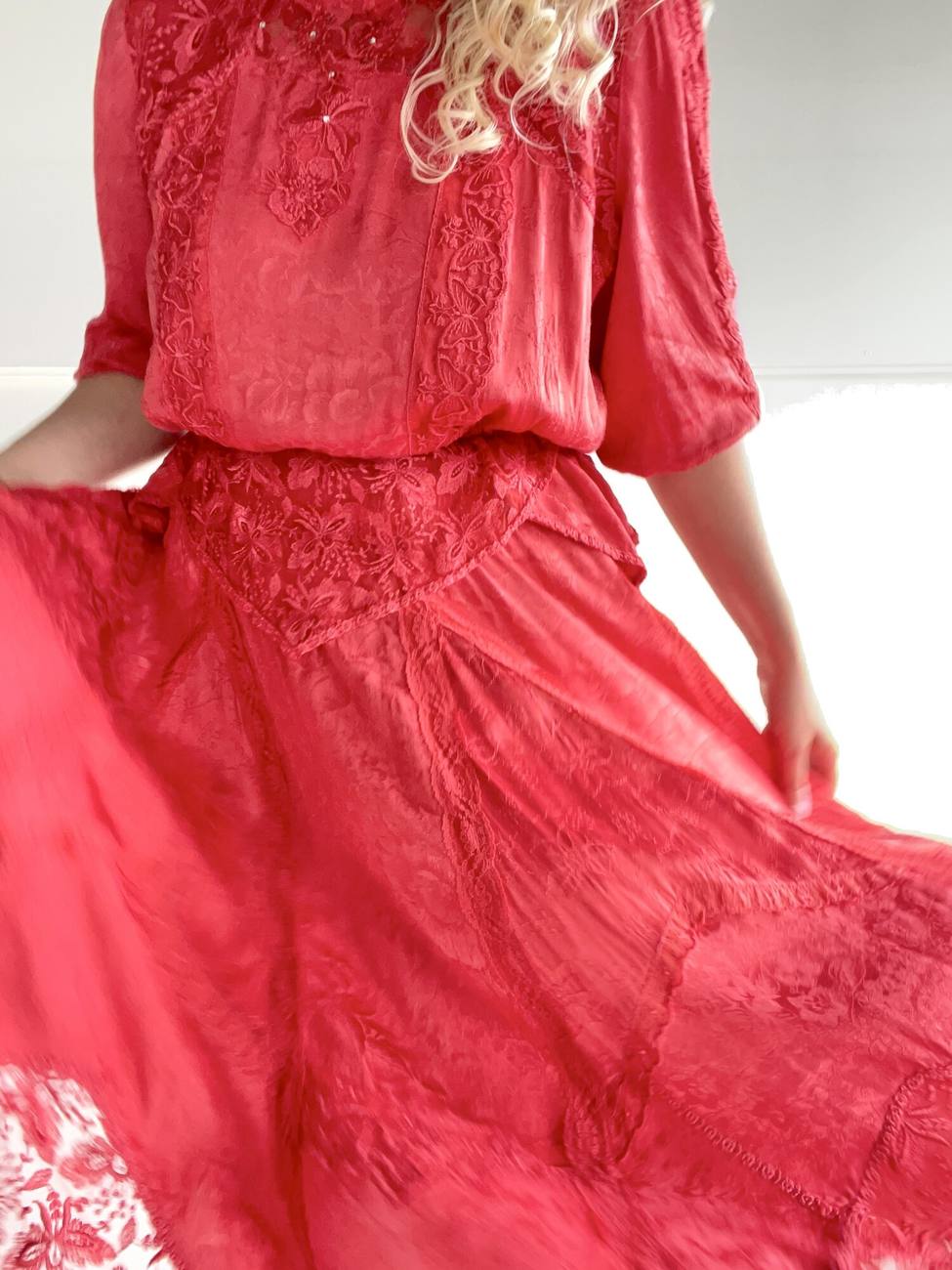 Shop clothing at MAD Vintage