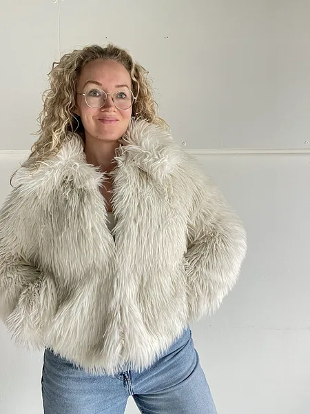Cream Shaggy Faux Fur Jacket, photo 3