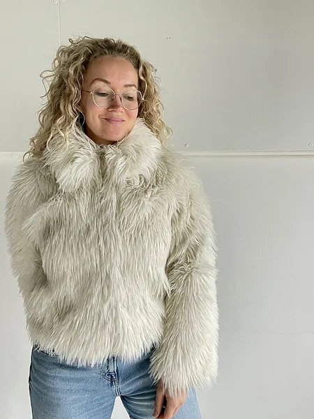 Cream Shaggy Faux Fur Jacket, photo 5