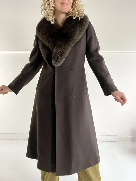 Brown Wool Coat with Faux Fur Collar, photo 9