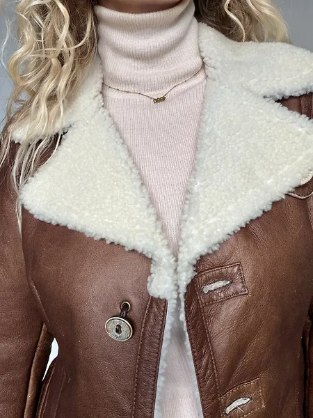 90s Belted Cognac Leather Coat with Cream Lining, photo 4