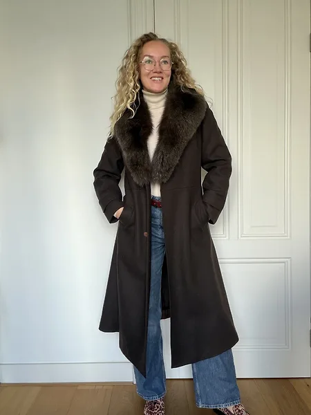 Brown Wool Coat with Faux Fur Collar, photo 3